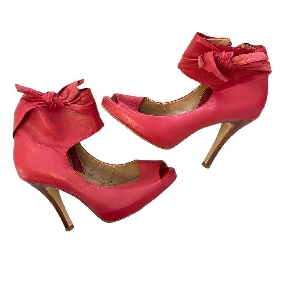 Manuel Amendonza Red Leather Heels l Women’s Size 6 Peep Ribbon Bow Heels